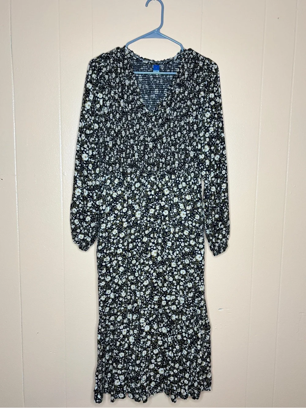 Old Navy Black Floral Long Sleeve Midi Dress